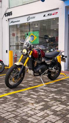 TRIUMPH BONNEVILLE SCRAMBLER 1200 XE 